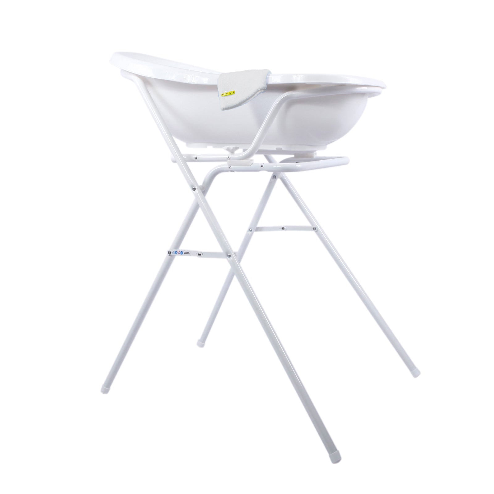 Disney Winnie Pooh baignoire bébé blanche 84 cm + support de bain + gant de toilette